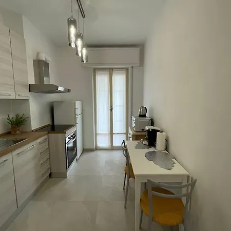 アパート Wh - Meerwasser - Trilocale A Pochi Minuti Dal Centro - Con Parcheggio Privato - Wifi サンレモ