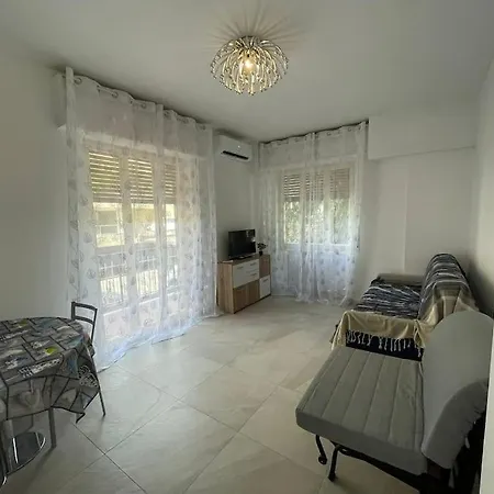 Apartmán Wh - Meerwasser - Trilocale A Pochi Minuti Dal Centro - Con Parcheggio Privato - Wifi
